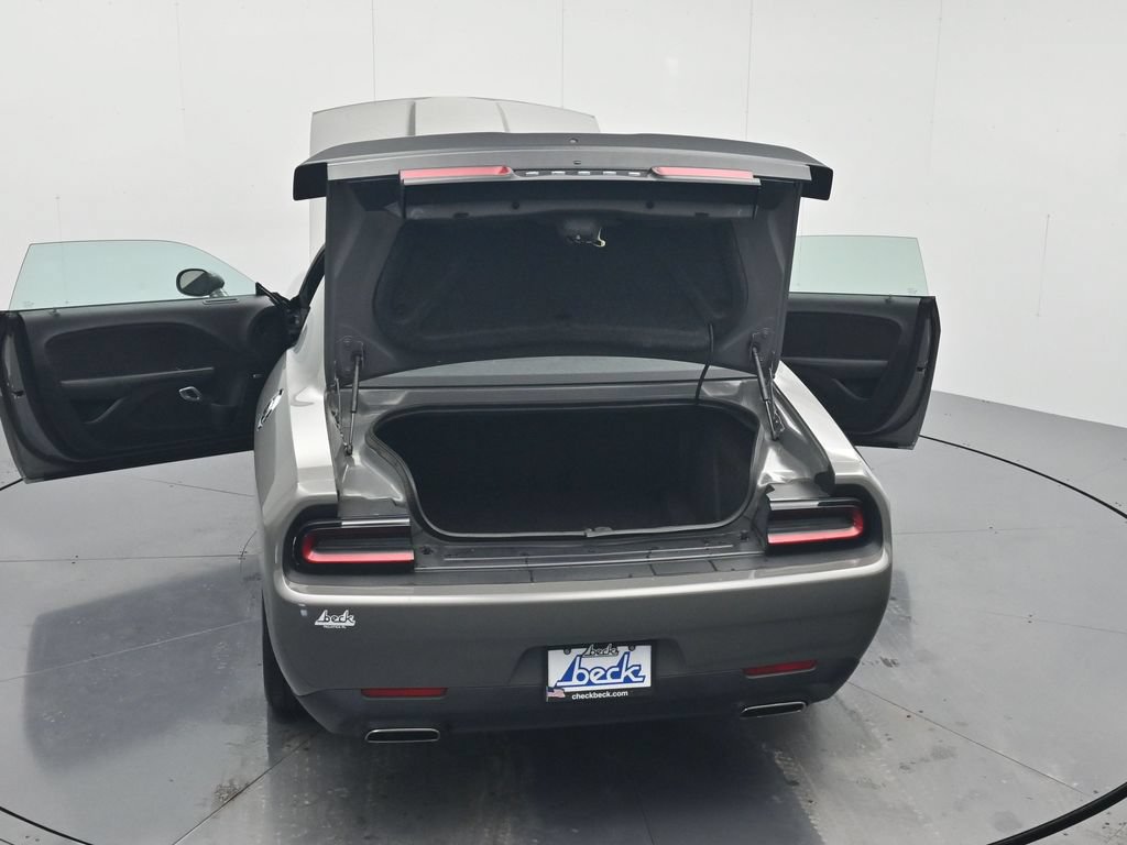 Used 2023 Dodge Challenger SXT RWD image 43