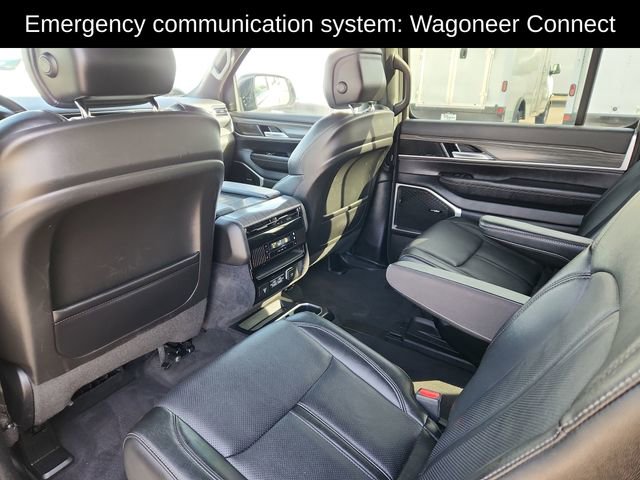 Used 2024 Jeep Wagoneer Series III image 24