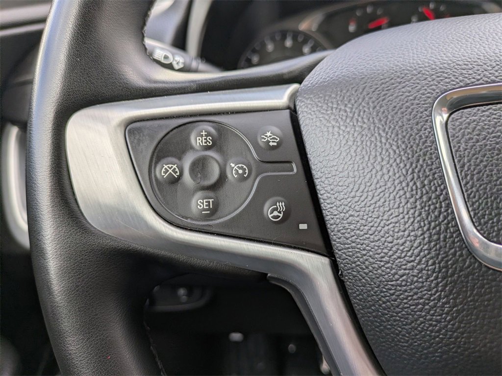 Used 2024 GMC Terrain SLT image 22