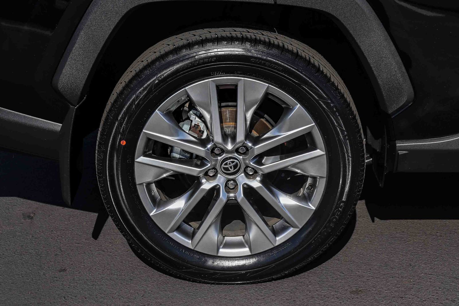 Certified 2024 Toyota RAV4 XLE Premium AWD/4WD image 9