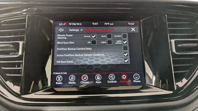 Used 2024 Dodge Durango SXT image 25
