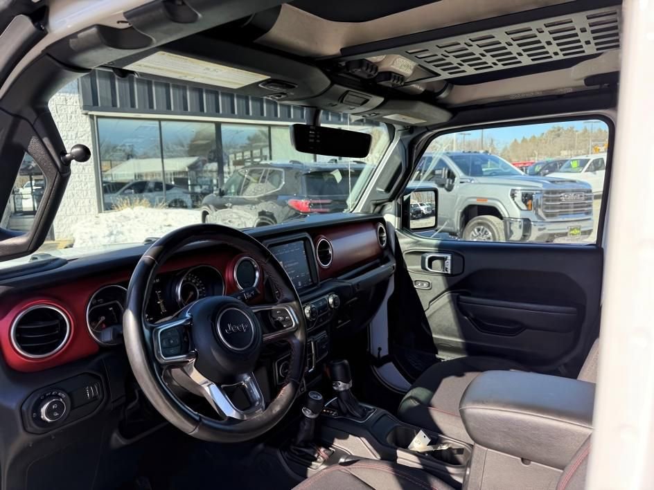 Used 2023 Jeep Gladiator Rubicon w/ Cold Weather Group image 15