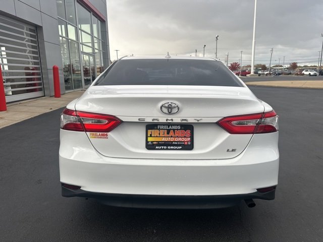 Used 2019 Toyota Camry L image 7