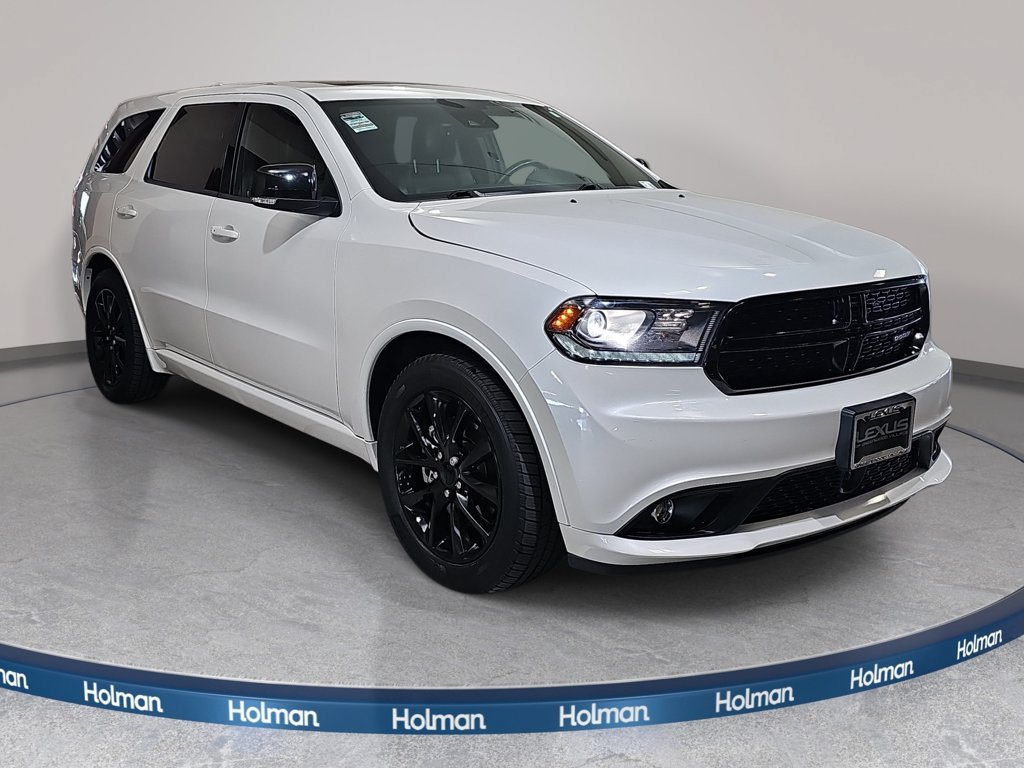Used 2017 Dodge Durango R/T w/ Technology Group AWD/4WD image 4