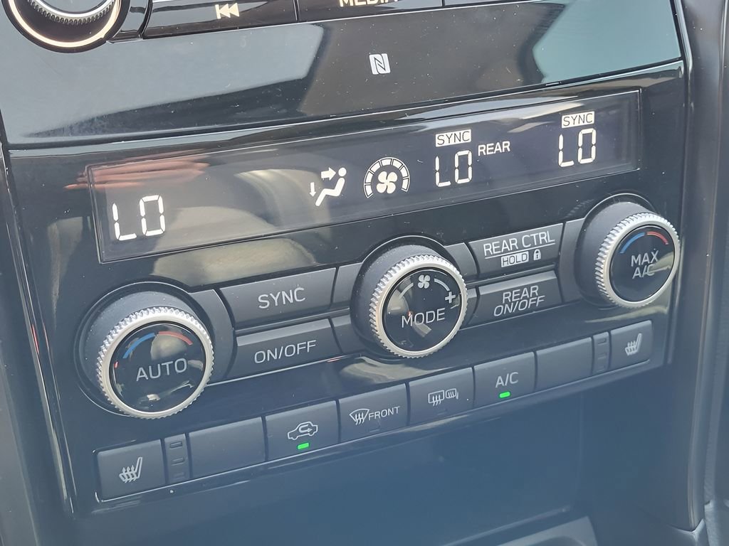 Used 2022 Subaru Ascent Onyx Edition image 16