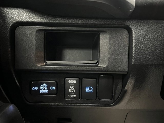 Used 2019 Toyota Tacoma TRD Sport image 27