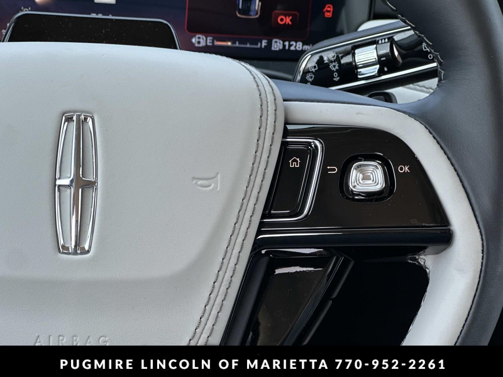 New 2026 Lincoln Aviator 2WD image 26