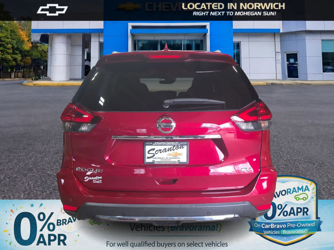 Used 2020 Nissan Rogue SV w/ Premium Package image 7