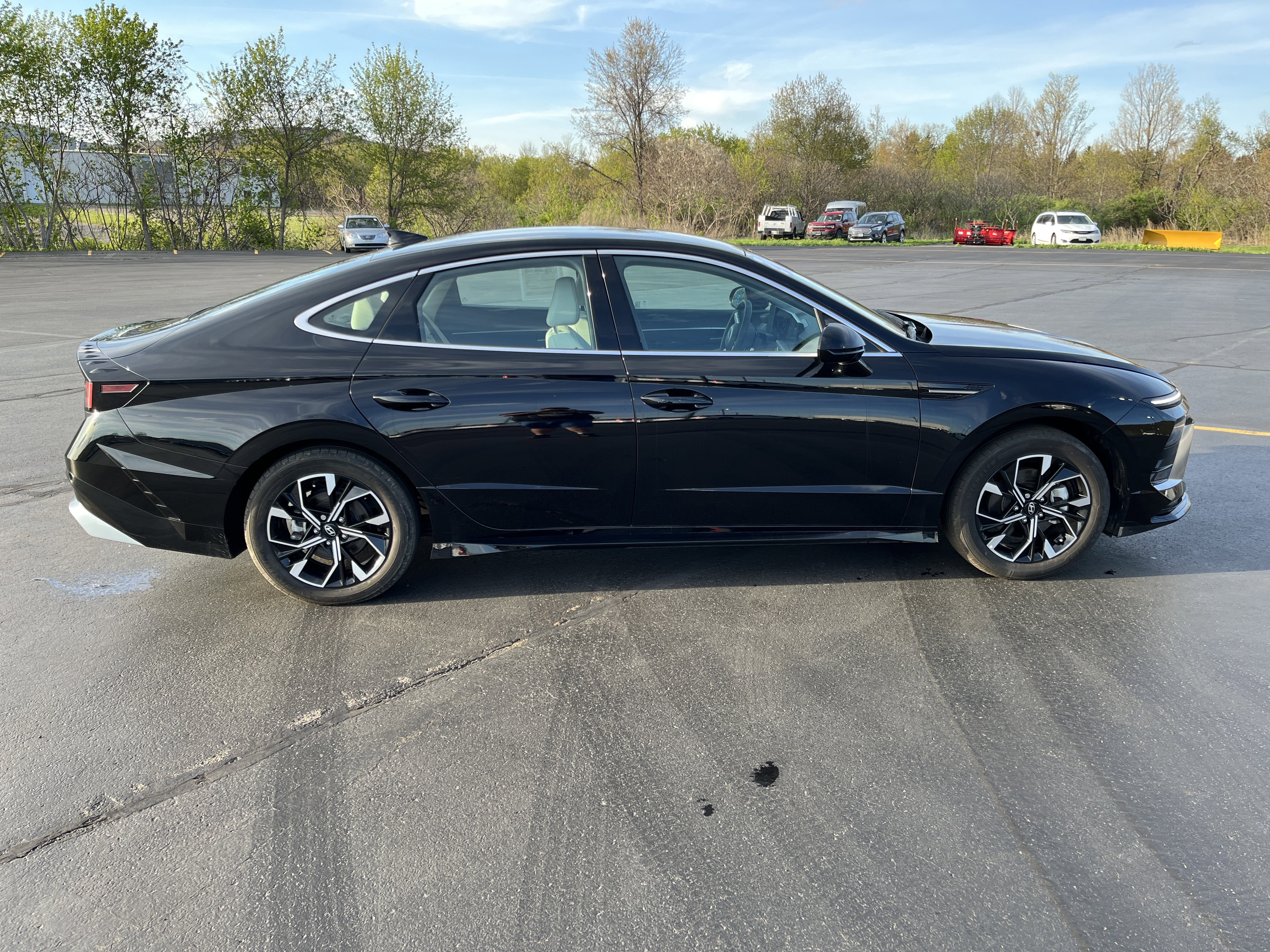 Used 2024 Hyundai Sonata SEL AWD/4WD image 8