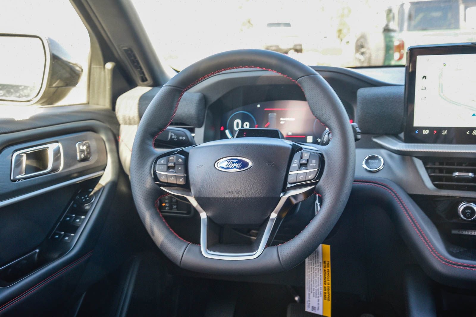 New 2026 Ford Explorer ST-Line w/ ST-Line Street Pack image 15