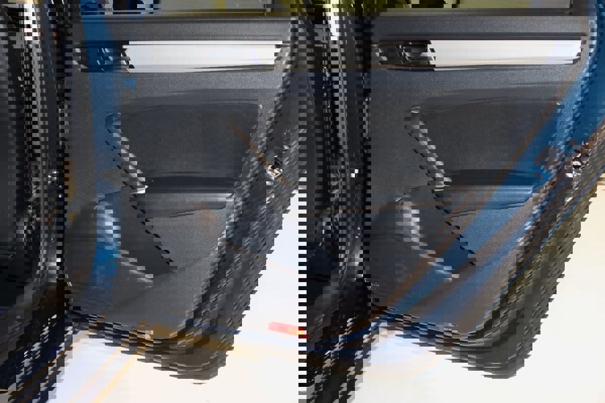 Used 2021 Volkswagen Passat 2.0T SE image 53