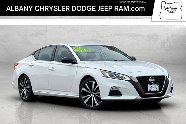 Used 2022 Nissan Altima 2.5 SR