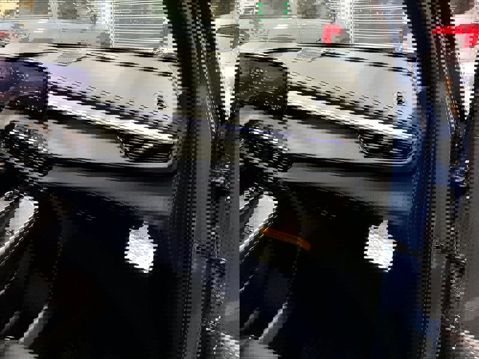 Used 2025 Buick Enclave Preferred image 13