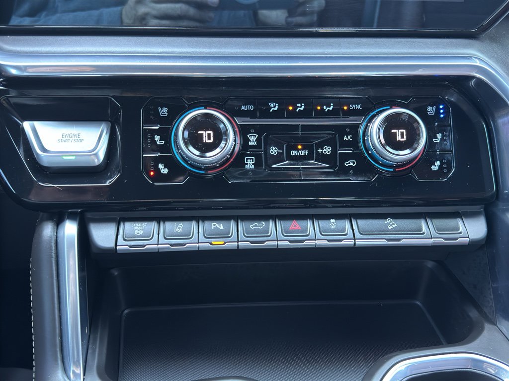 Used 2024 GMC Sierra 2500 Denali Ultimate image 49