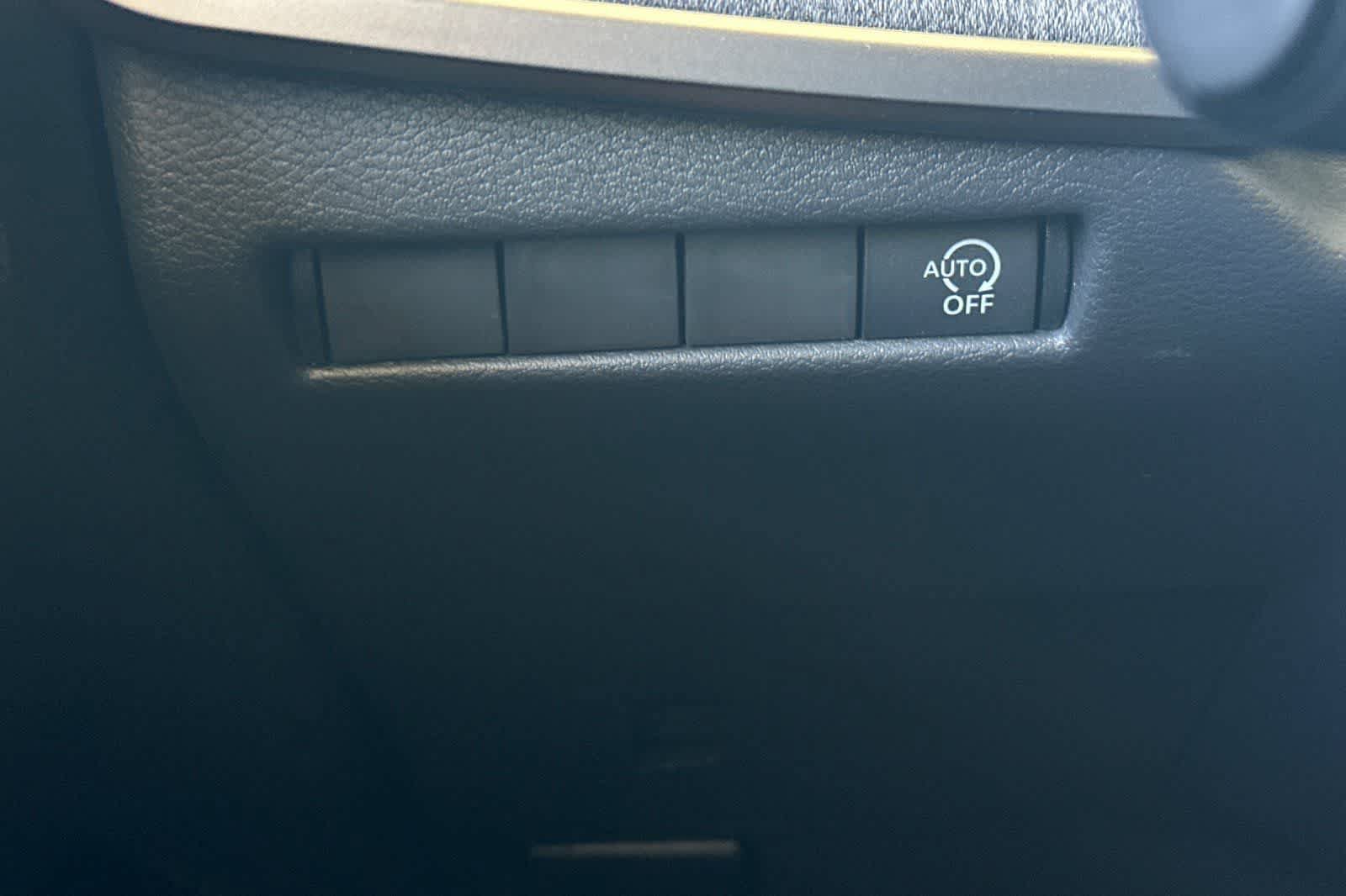 New 2026 Nissan Kicks S FWD image 29