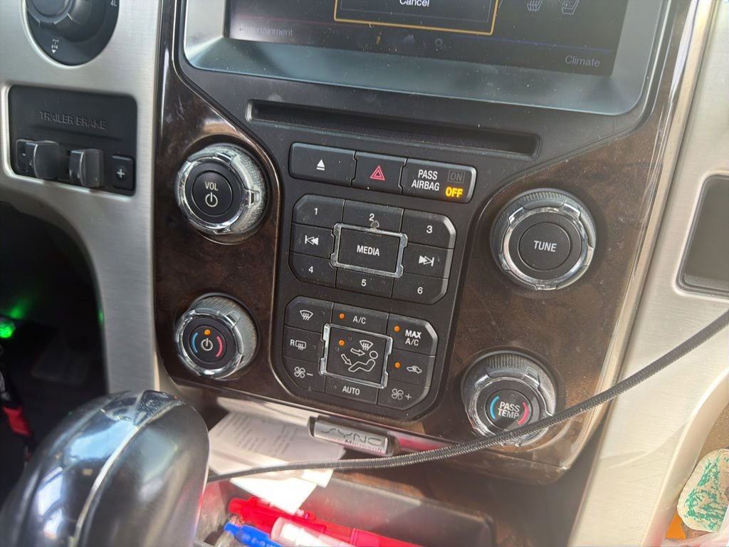 Used 2013 Ford F150 Platinum image 13