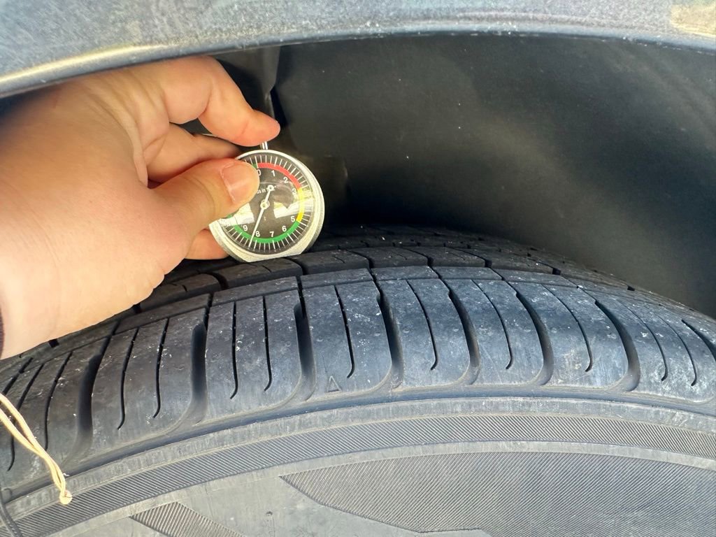 Used 2016 Ford Taurus SEL image 5