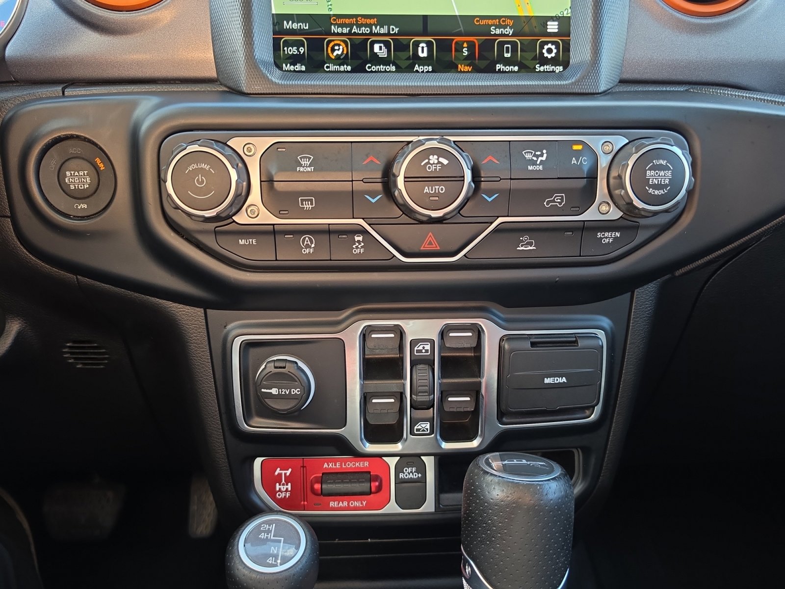 Used 2023 Jeep Gladiator Mojave image 27