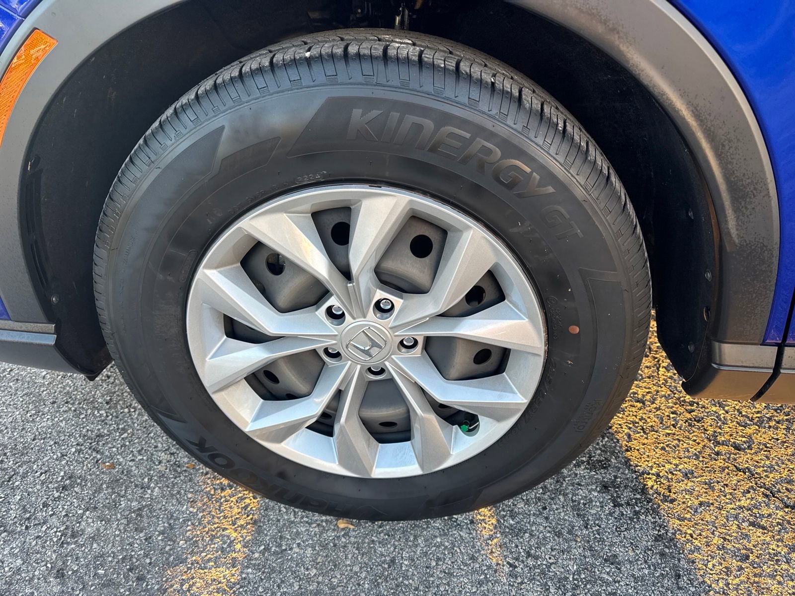 Used 2025 Honda CR-V LX image 10