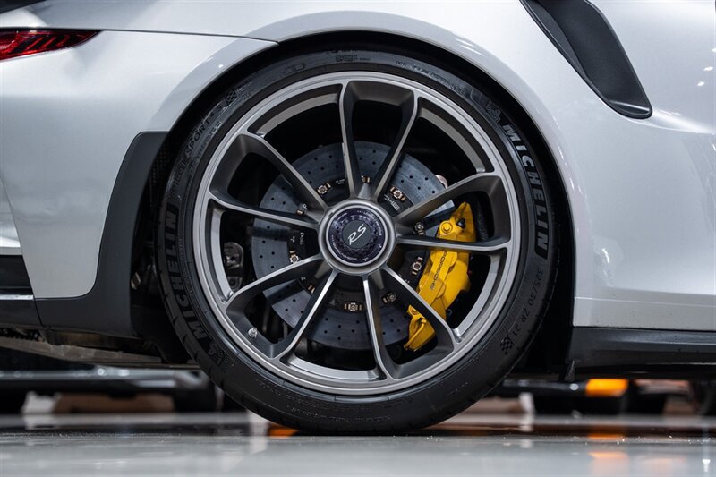Used 2016 Porsche 911 GT3 RS RWD image 43