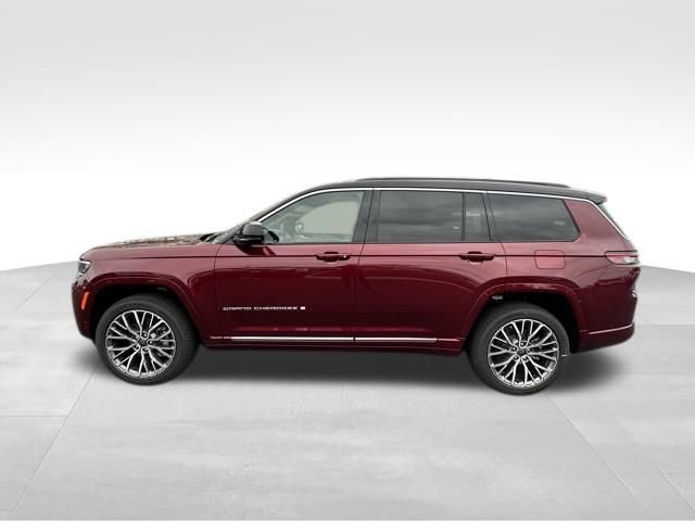 New 2026 Jeep Grand Cherokee L Summit AWD/4WD image 3