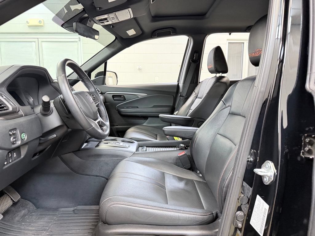 Used 2022 Honda Passport TrailSport image 15