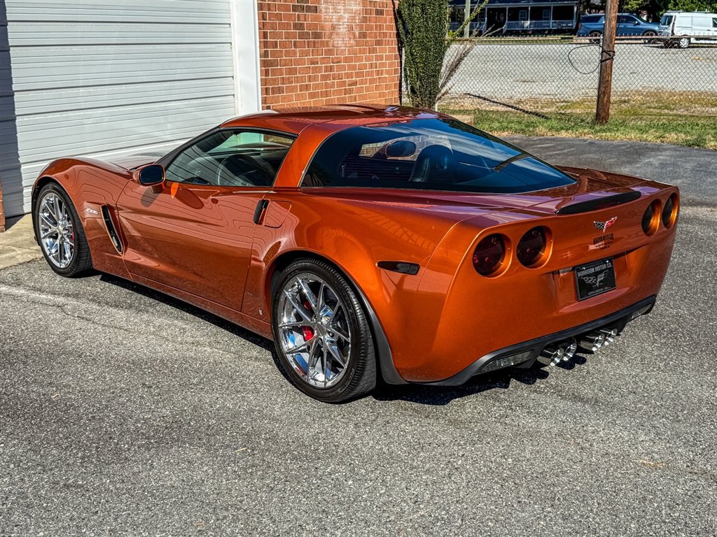 Used 2009 Chevrolet Corvette Z06 w/ Preferred Equipment Group RWD image 17