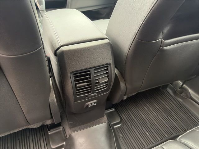 Used 2018 Ford Escape SEL image 24