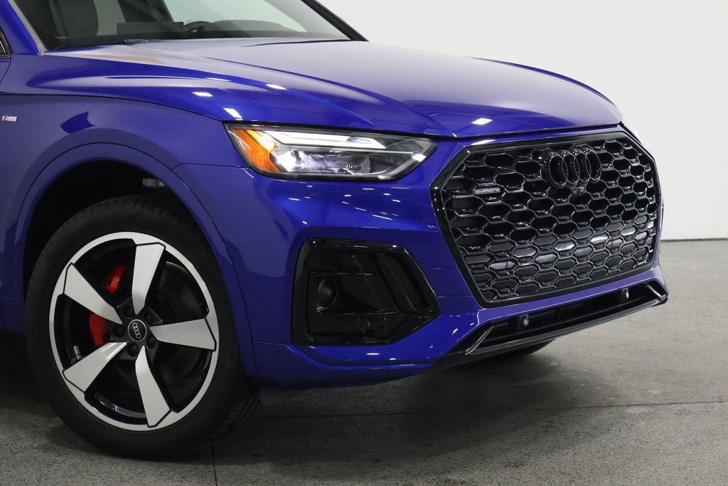 Used 2024 Audi Q5 2.0T Premium Plus w/ Premium Plus Package image 3