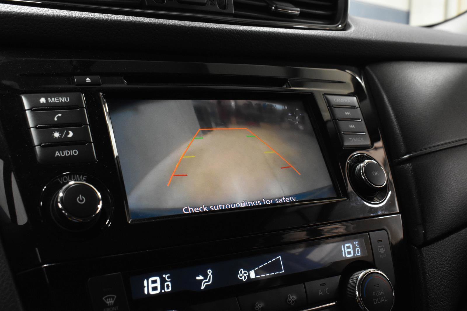 Used 2019 Nissan Rogue S image 16