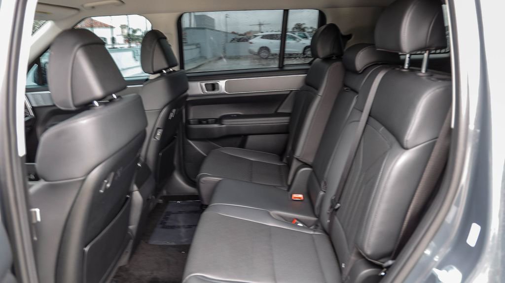 Used 2026 Hyundai Santa Fe SEL FWD image 22