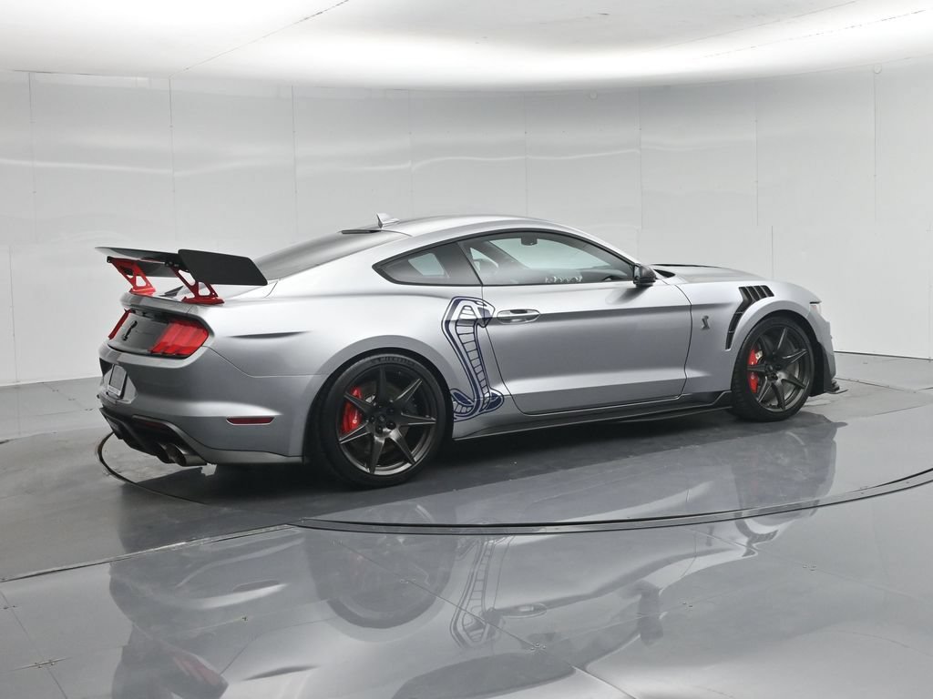 Used 2020 Ford Mustang Shelby GT500 w/ Carbon Fiber Track Pack RWD image 27
