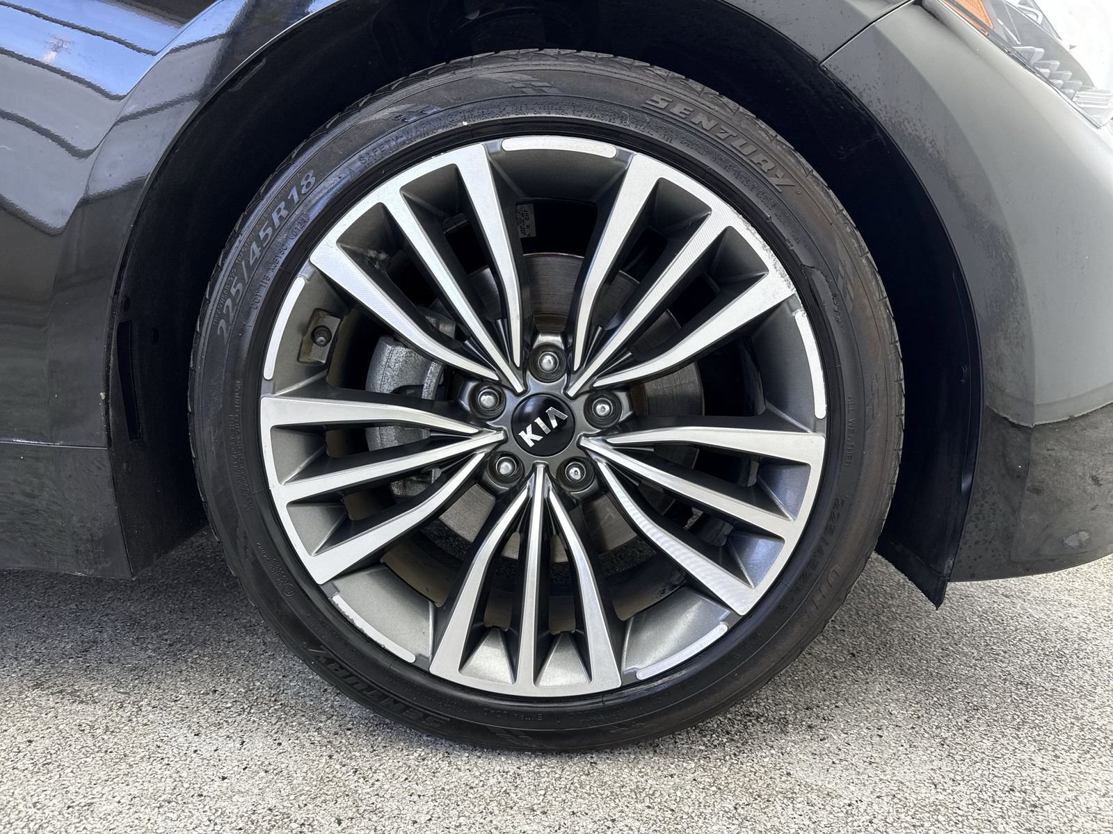 Used 2018 Kia Stinger Premium image 43