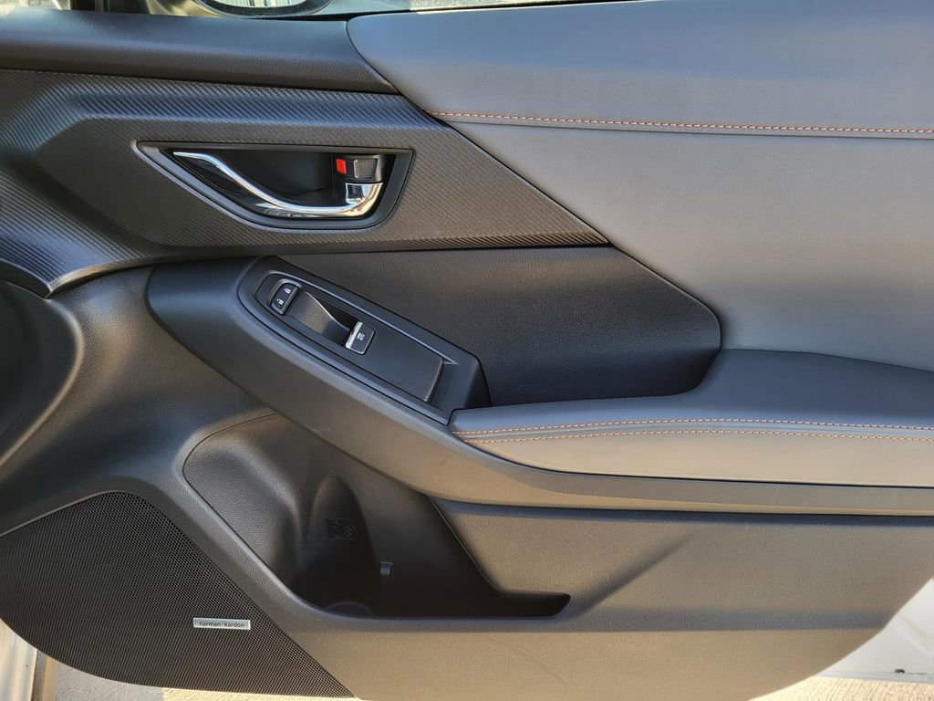 Certified 2025 Subaru Crosstrek 2.5i Limited w/ Crosstrek Mirror Package image 6