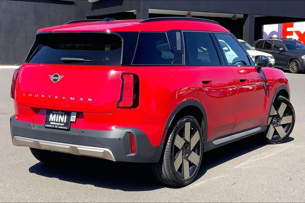 Certified 2025 MINI Cooper Countryman S w/ Comfort Package Max image 14