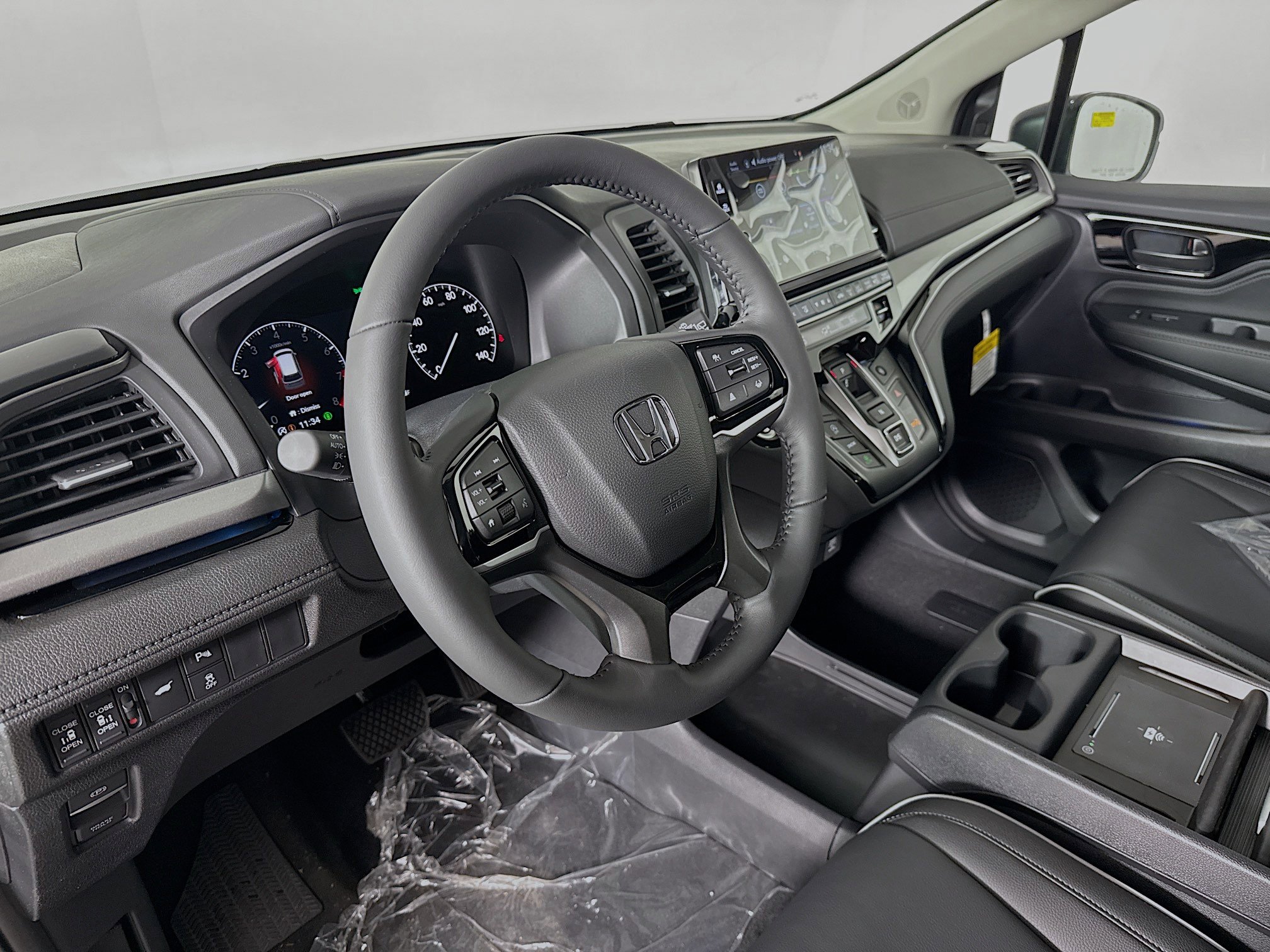 New 2026 Honda Odyssey Touring image 8