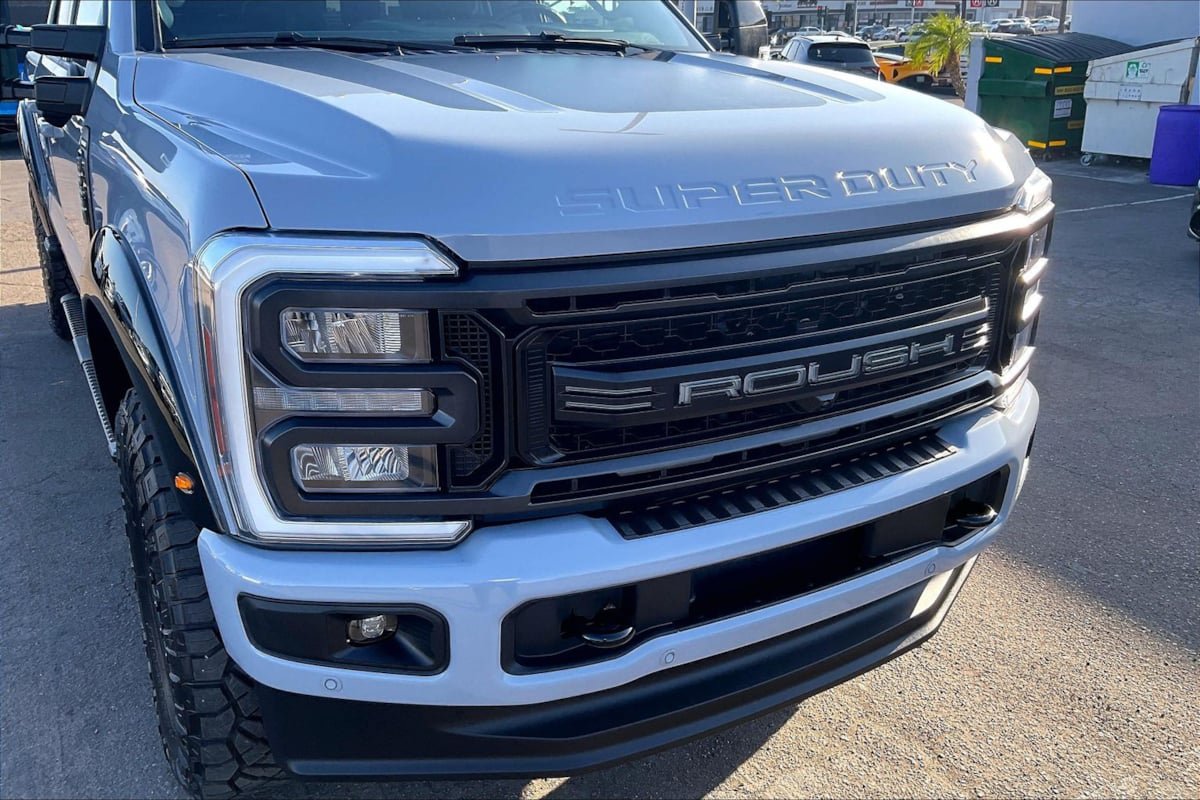 Used 2024 Ford F250 Lariat w/ Lariat Ultimate Package AWD/4WD image 26