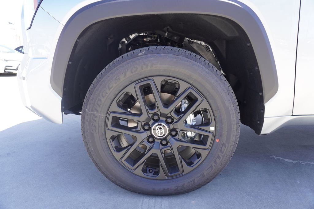 New 2026 Toyota Tundra Limited AWD/4WD image 19