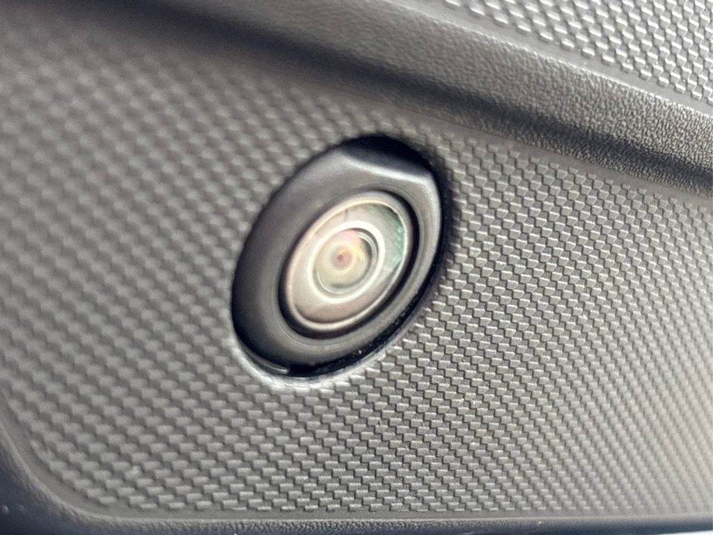 Used 2021 Chevrolet Silverado 1500 Custom image 15