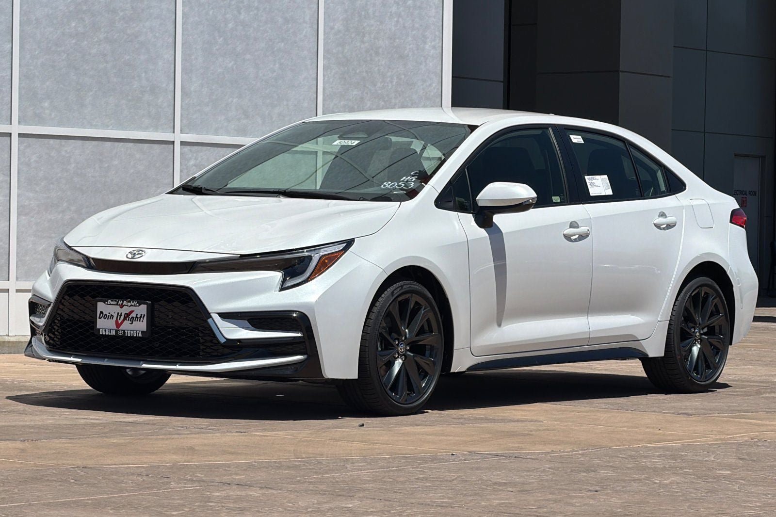 New 2026 Toyota Corolla SE w/ SE Premium Package FWD image 8