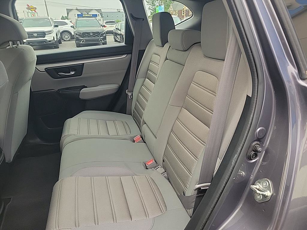 Used 2017 Honda CR-V LX image 16