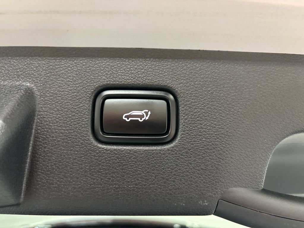 Used 2025 Kia Sportage SX FWD image 31