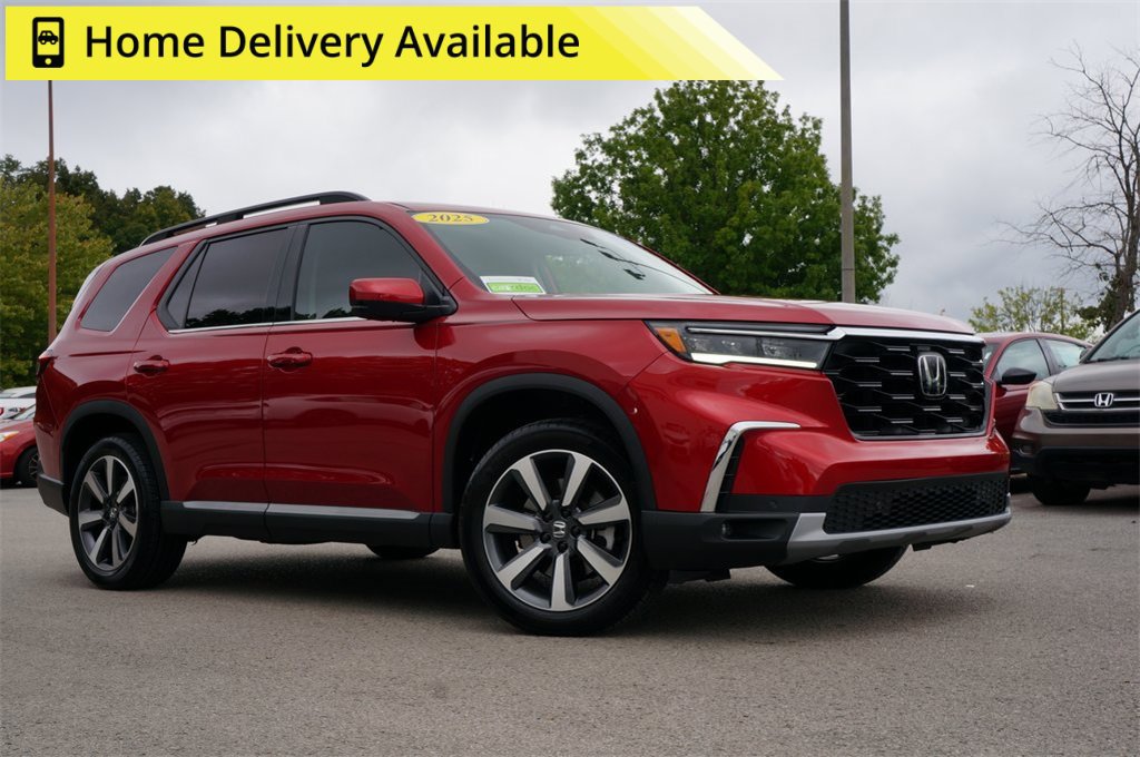 Used 2025 Honda Pilot Touring