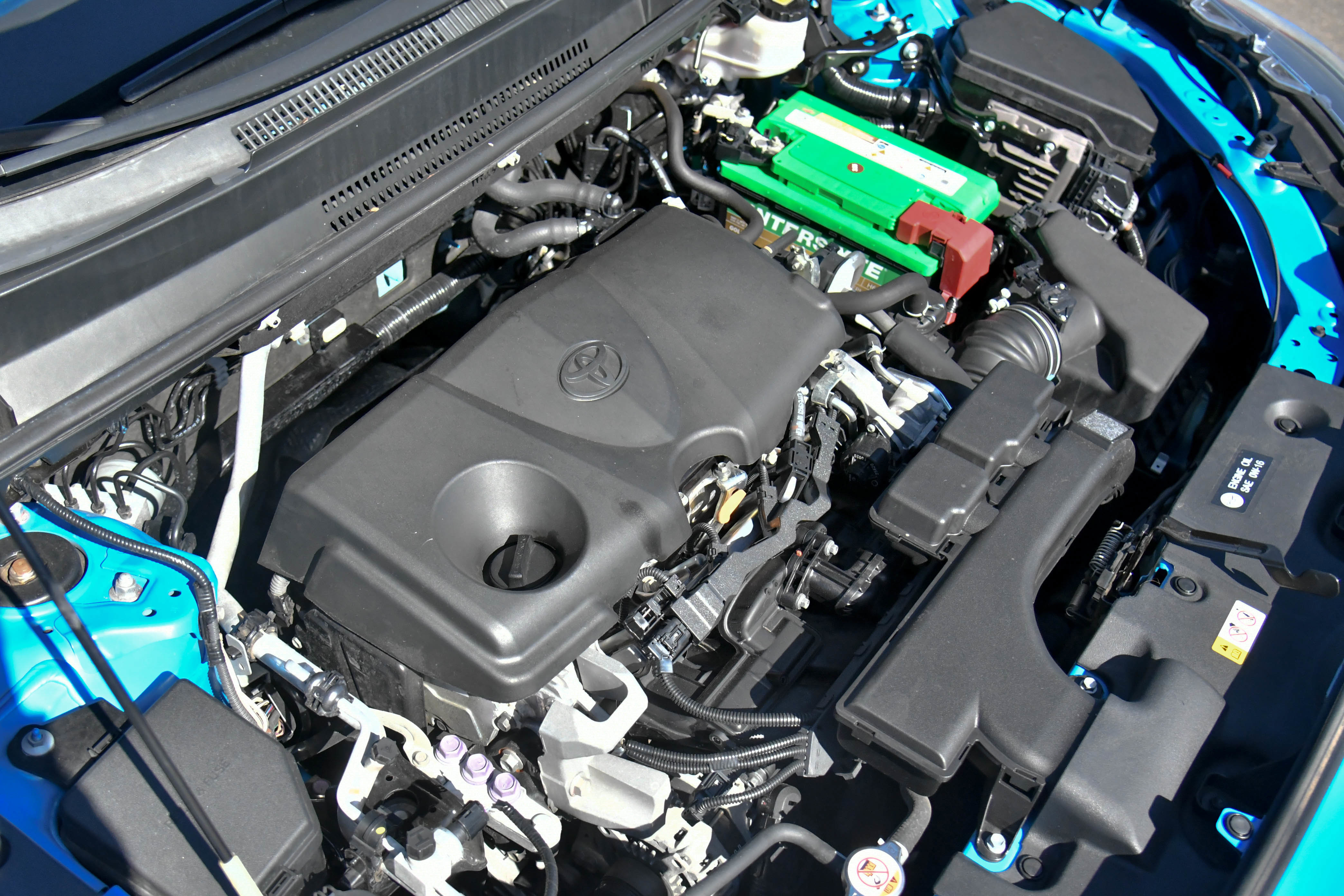 Used 2020 Toyota RAV4 XLE Premium FWD image 46