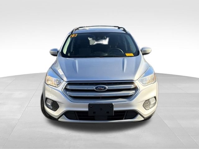 Used 2018 Ford Escape SE w/ Ford Safe & Smart Package FWD image 8