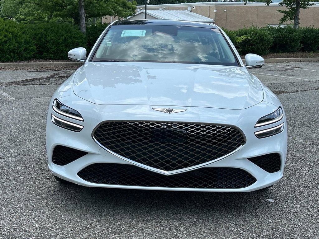New 2026 Genesis G70 2.5T Prestige image 2
