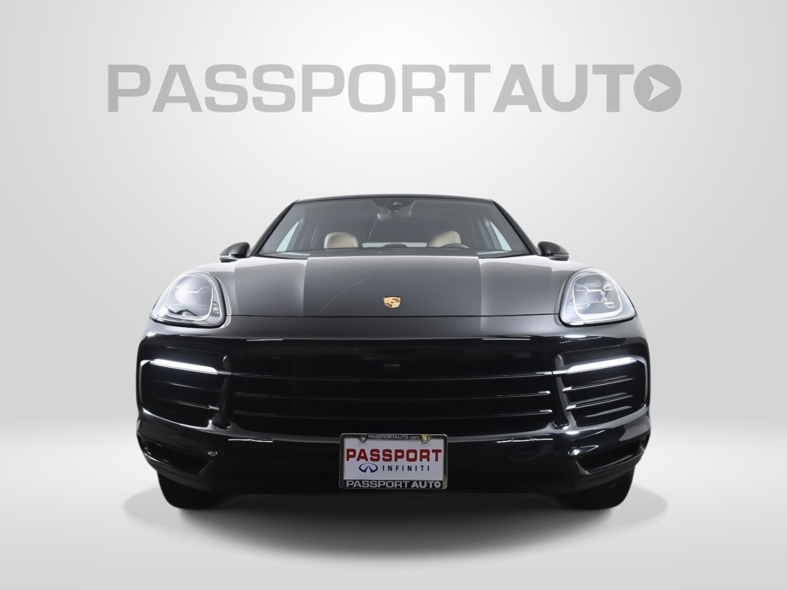 Used 2023 Porsche Cayenne image 2