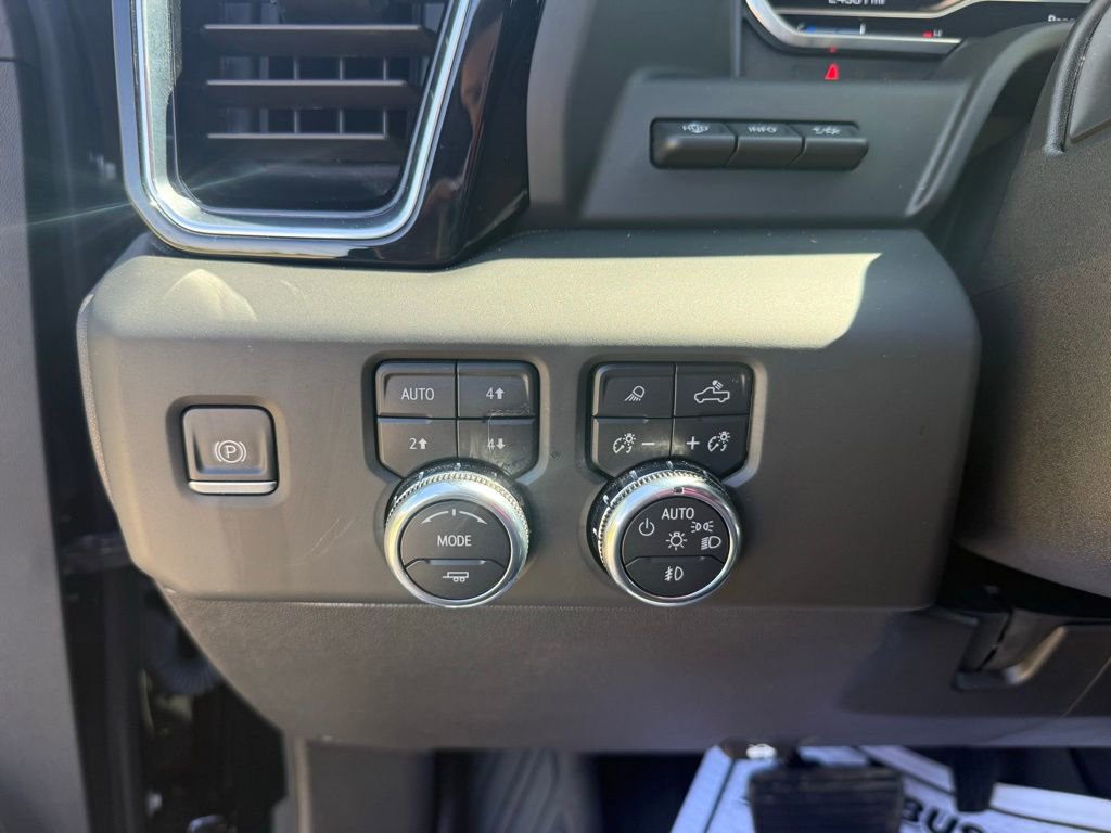 Used 2024 GMC Sierra 2500 Denali w/ Denali Reserve Package image 38