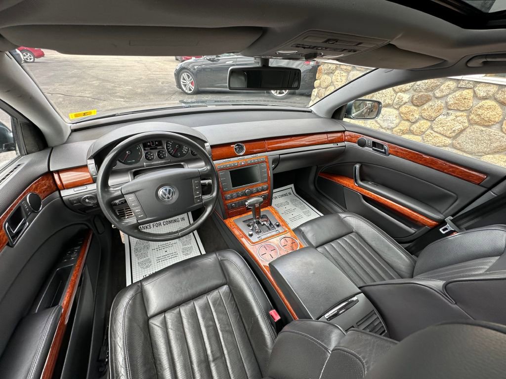 Used 2005 Volkswagen Phaeton V8 AWD/4WD image 26