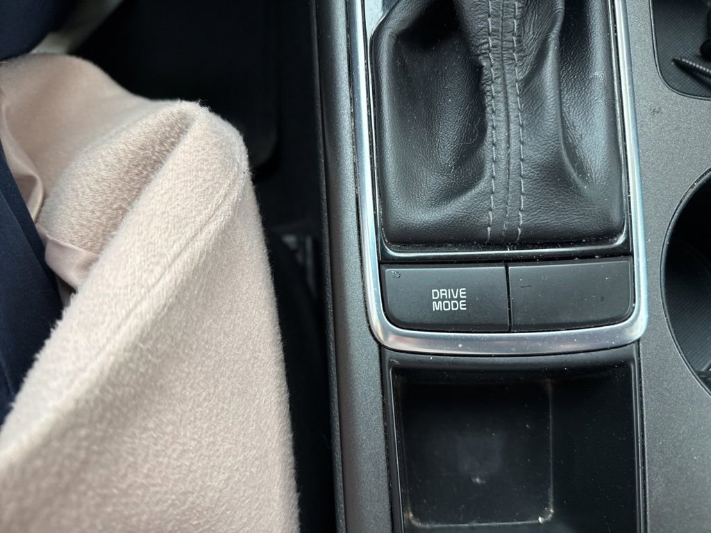 Used 2016 Kia Optima LX image 16